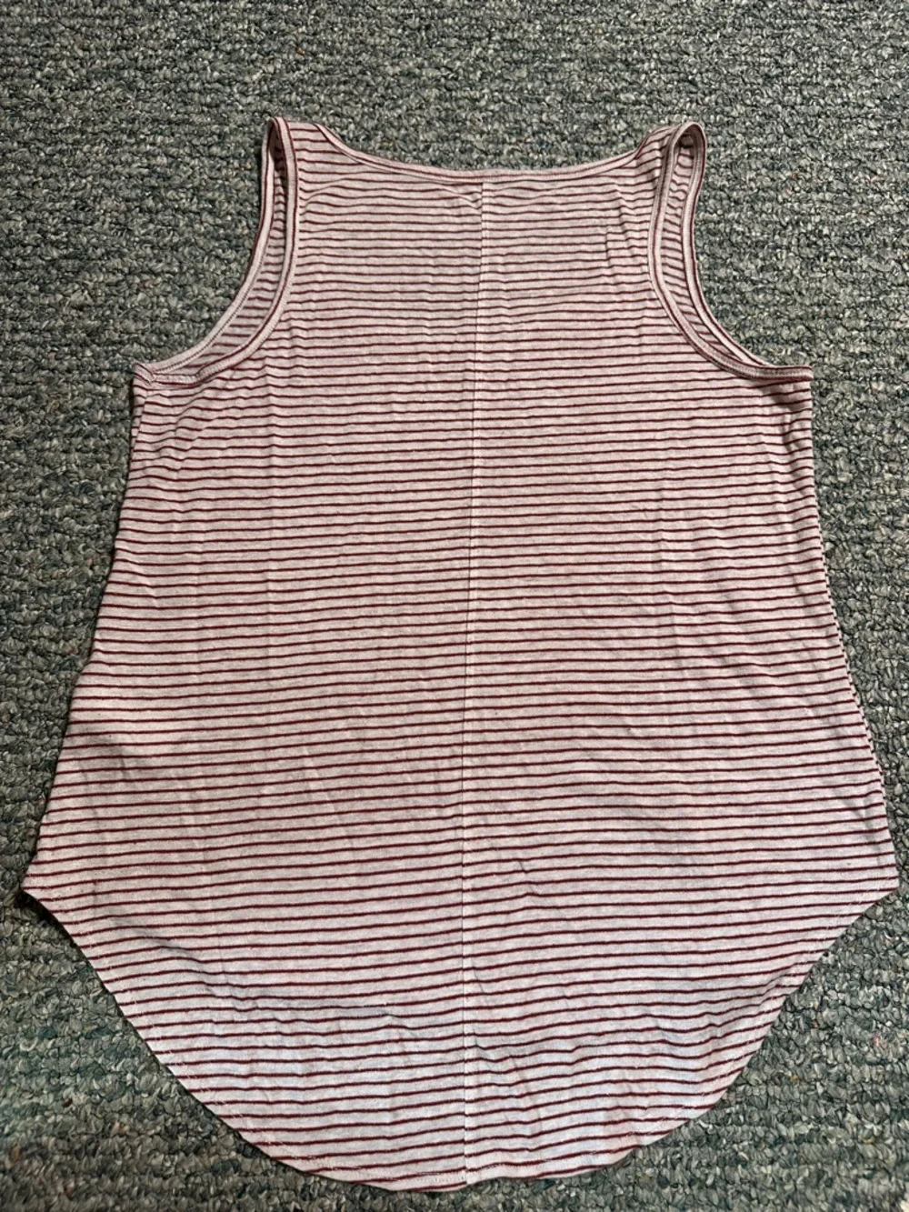 🛍️ 2 for $10 Linen Blend Red Striped Scoop Neck Tank Top - Picture 2 of 4